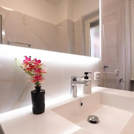Melody's Garden House Apartment Como
